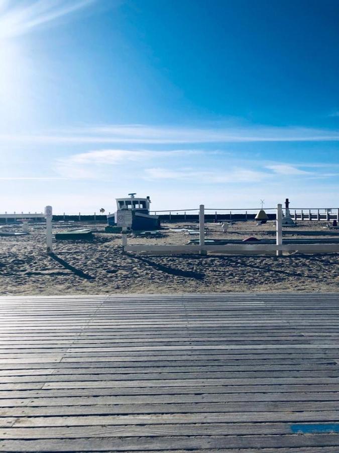 Son Des Mouettes Plage 滨海图维列 外观 照片